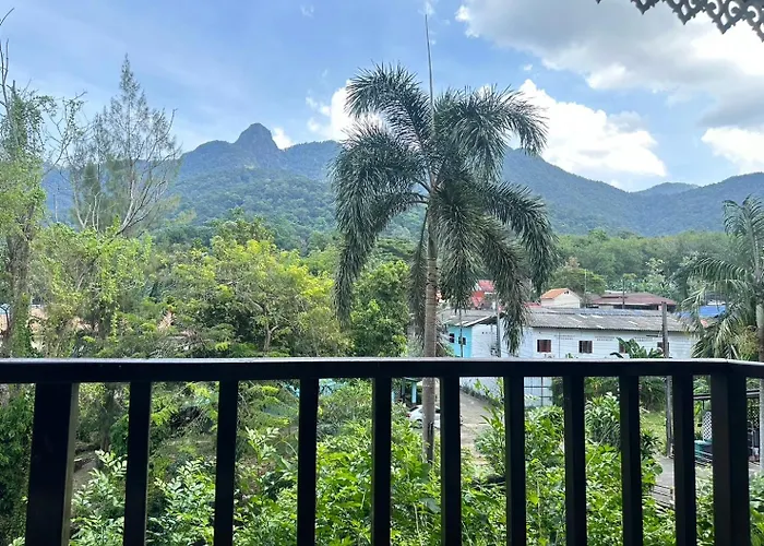 Chang Cliff Resort